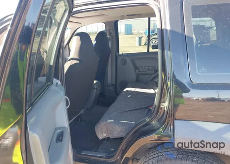 2006 Jeep Liberty Sport z USA, uszkodzony, nr VIN 1J4GL48K06W286936